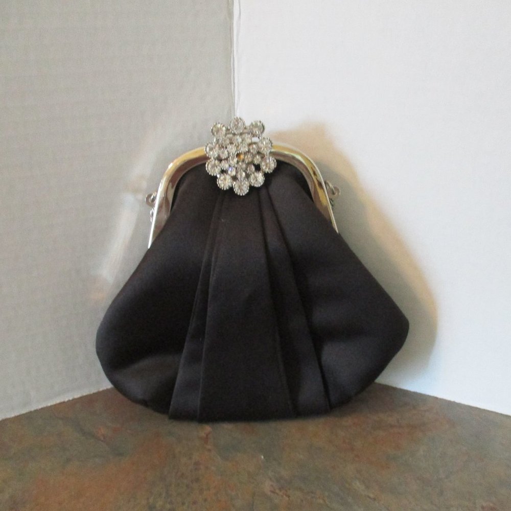 La Regale  fabric vintage black fabric purse